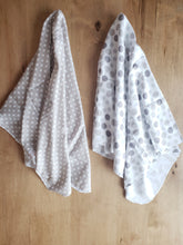 Load image into Gallery viewer, Large Polka Dot Organic Cotton Swaddling Blanket (4372727005320)
